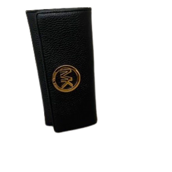 Michael Kors Fulton Flap Continental Wallet. - Picture 3 of 6